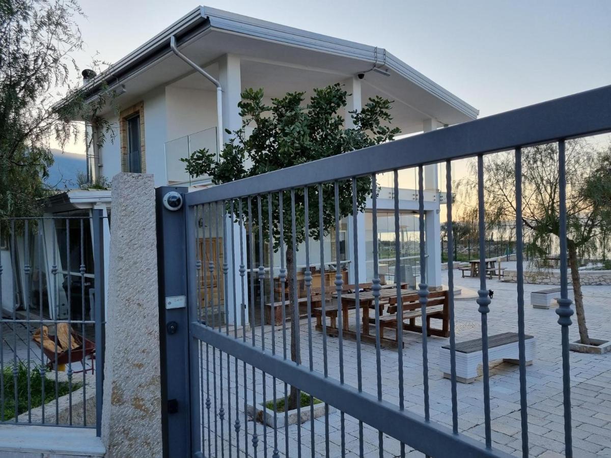 B&B San Michele Cagnano Varano Exteriör bild